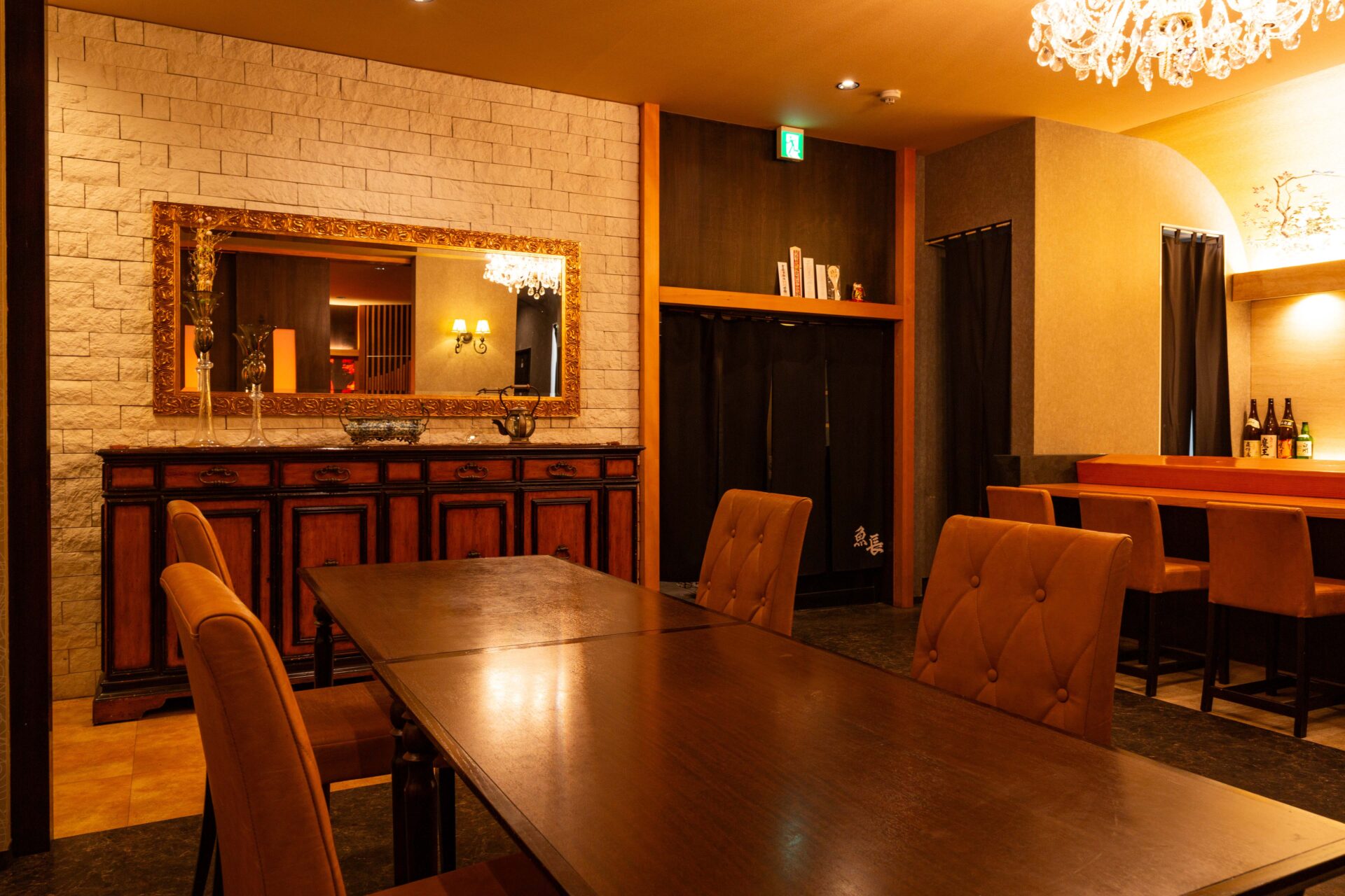 内観_カウンター(ホール)_0015